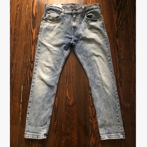 Levi’s 512 slim tapered jeans, 33x30